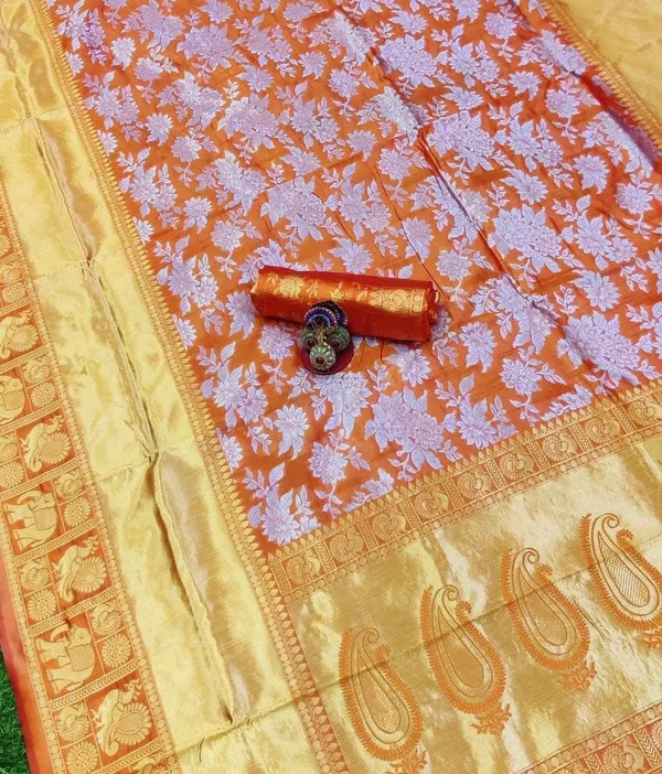 Orange_Embellished_Banarasi_Jacquard_Saree_(Orange)